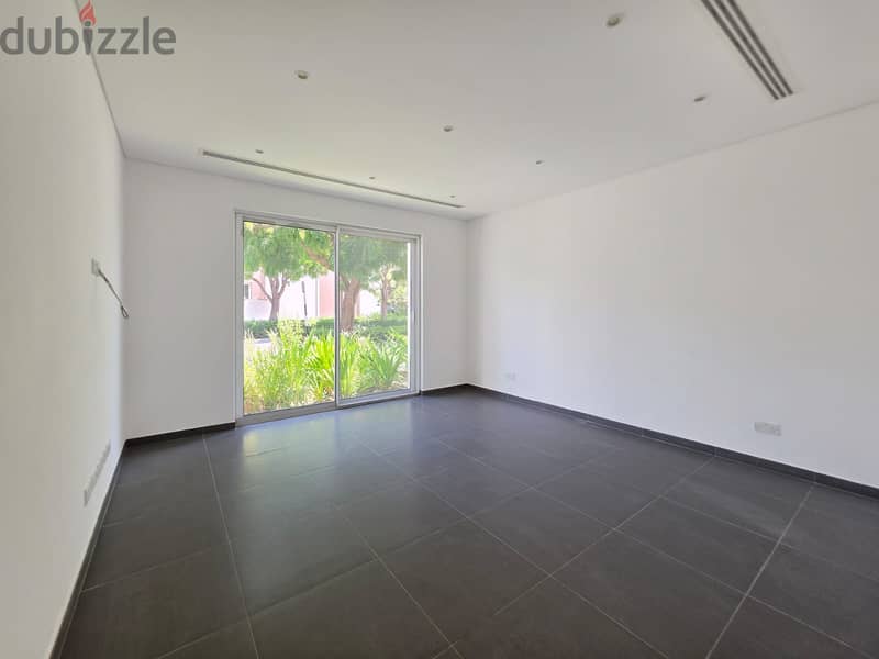 Freehold Three Bedroom Townhouse 6