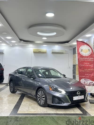 نيسان التيما 2024 SV