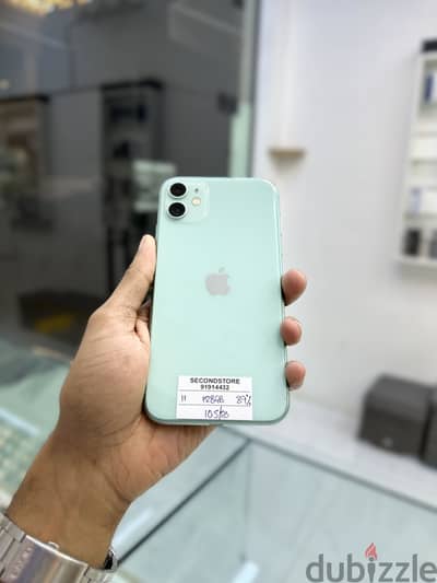 iPhone 11 128GB 89% battery and very clean and good condition