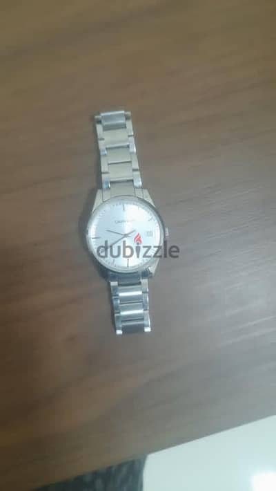 ساعات للبيع