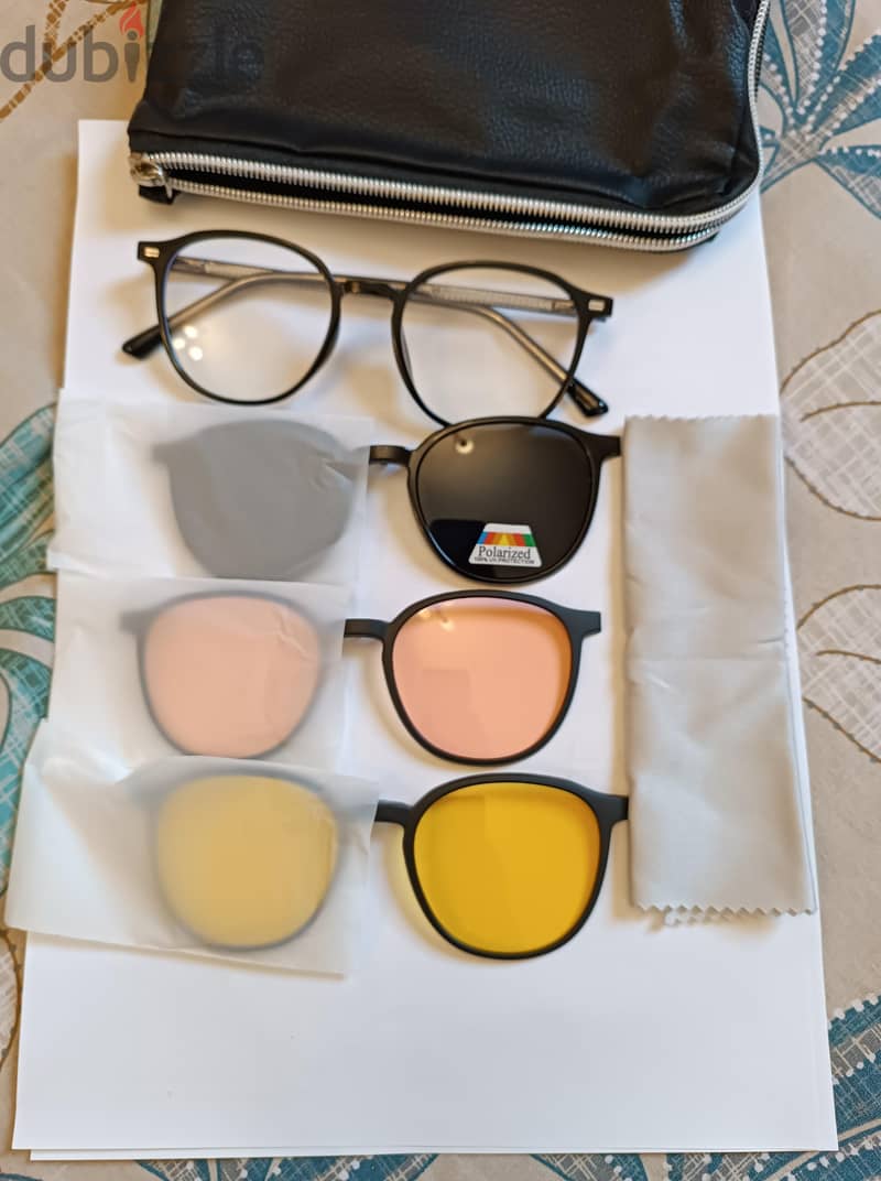 Glasses frame with magnetic detachable shades 4