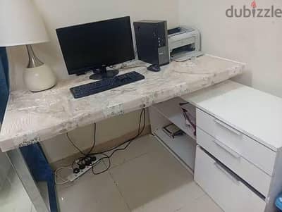 computer table
