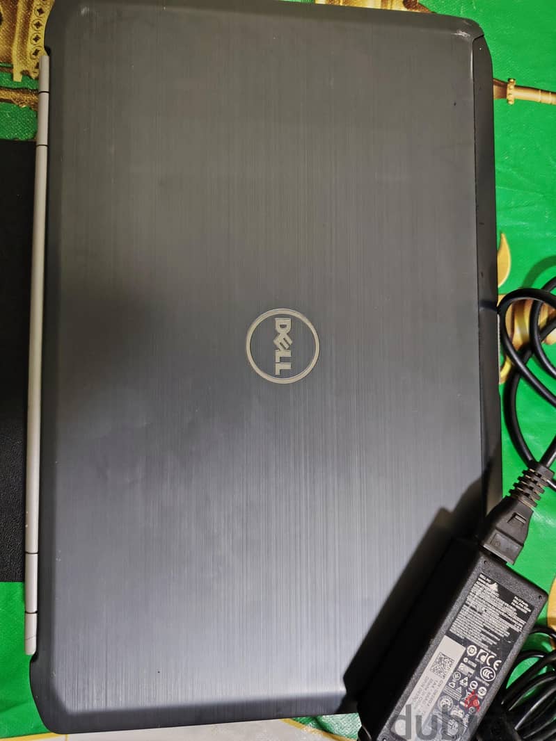 DELL LATITUDE 1