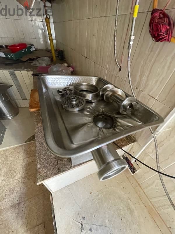 meat grinder 2