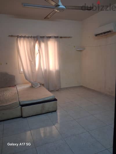 Single Room Near Azaiba Park
