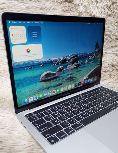 Apple MacBook Pro M1 chip 2020 500gb ssd MacOS Tahoa 26.6