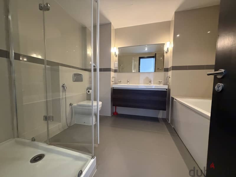 Marsa 1 – Block A | 3 BHK with Full Marina View 4