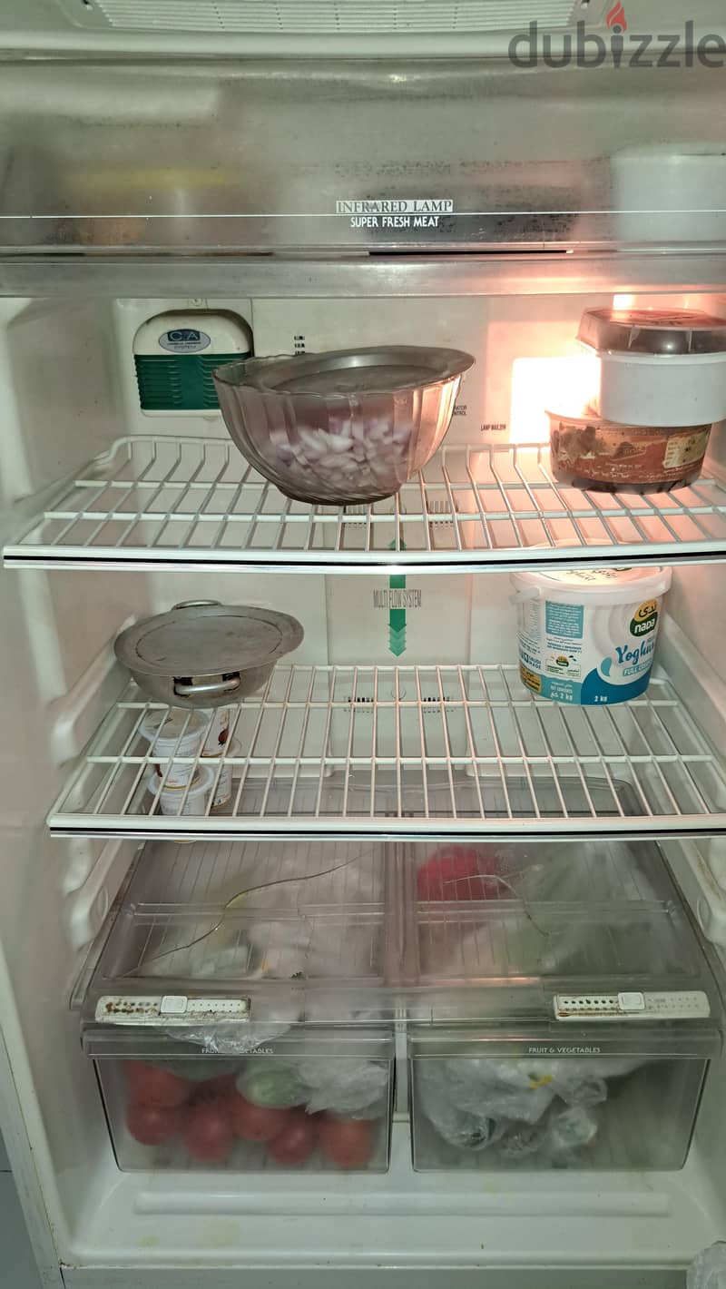 BIG FREEZER FRIDGE LG BRAND 6