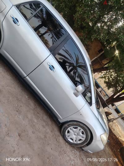 Nissan Tiida 2008