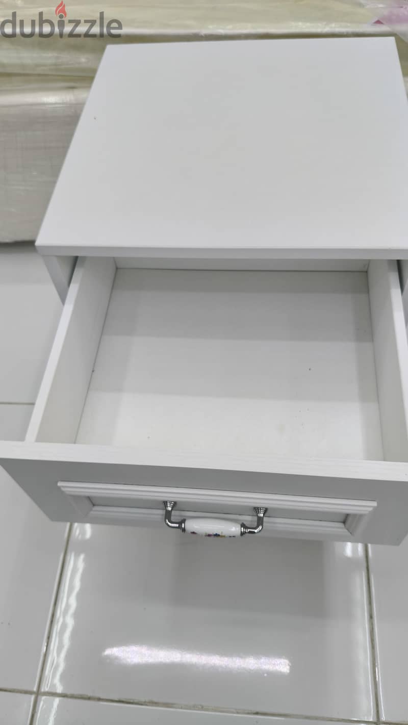 night stand available. 6