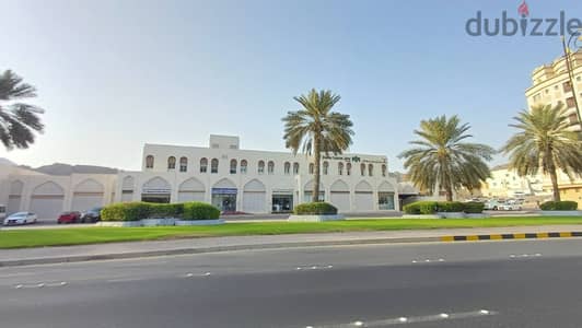 SHOWROOM FOR RENT