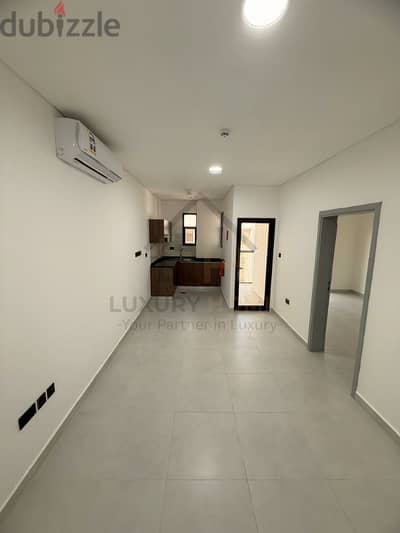 1 Bedroom Apartment For Rent In Azaiba - شقة بغرفة نوم واحدة للإيجار في العذيبة
