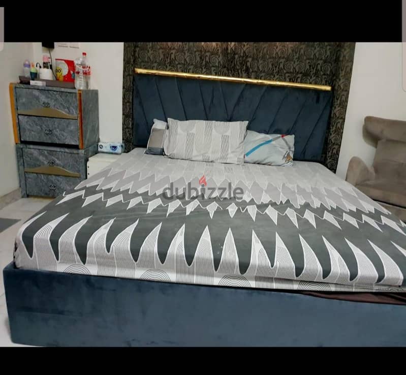 Bed ,IKEA TV table + Dressing table and side table free 3