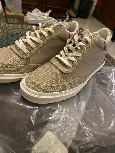 BERSHKA BRAND NEW (44)