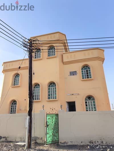 منزل طابقين بلزغ / سمائل