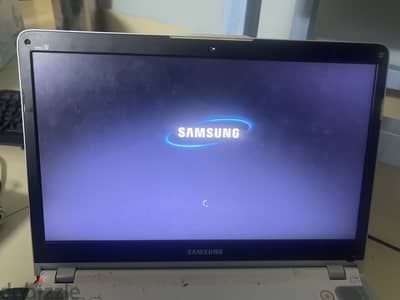 SAMSUNG LAPTOP SERIES 5