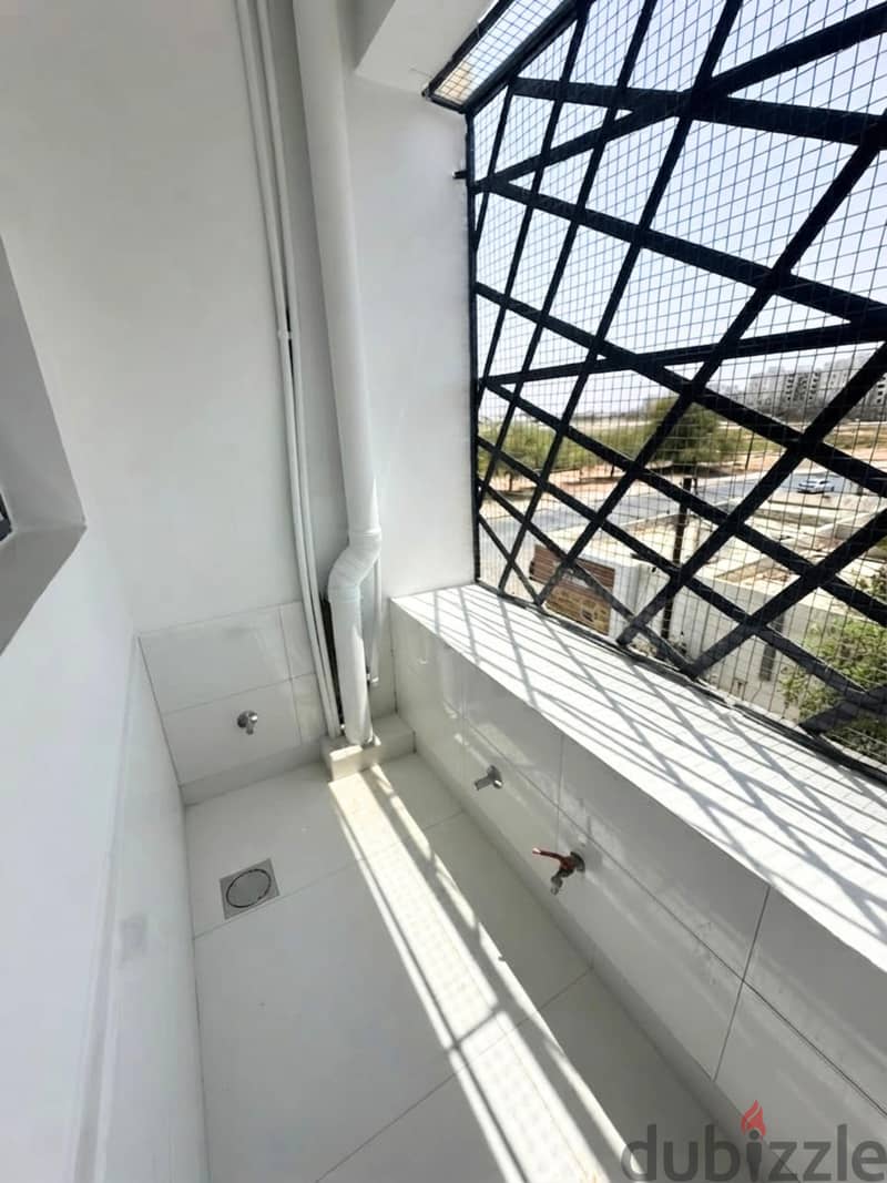 Flat for Rent in Al Mawaleh North SR- KR-1646 7
