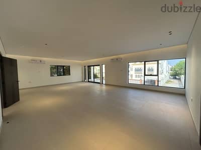 Large brand new villa in Aziaba