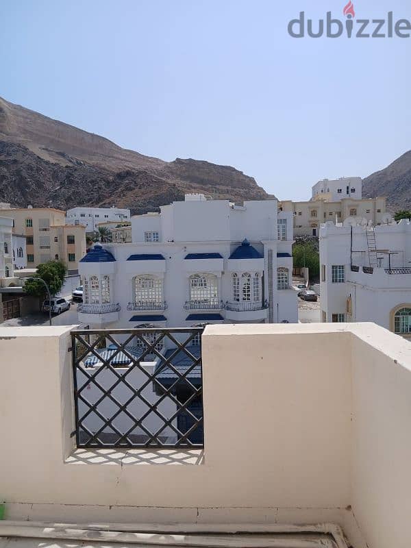 1bhk flat in 2nd floor with ac 130/= wadikaber behind pinor hotel 14
