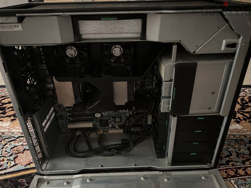 HP Z800 Workstation — Dual Xeon 4