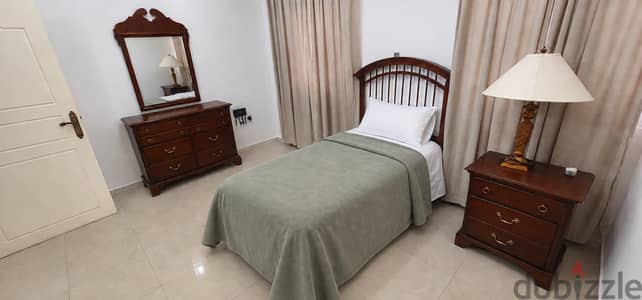 Fully furnished 1 BHK electricity water WiFi included