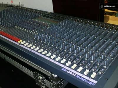 Soundcraft 32channel l مكسر كبير