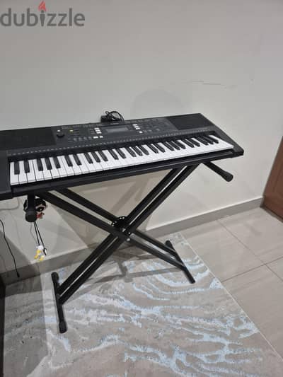 Yamaha E 343 keyboard piano