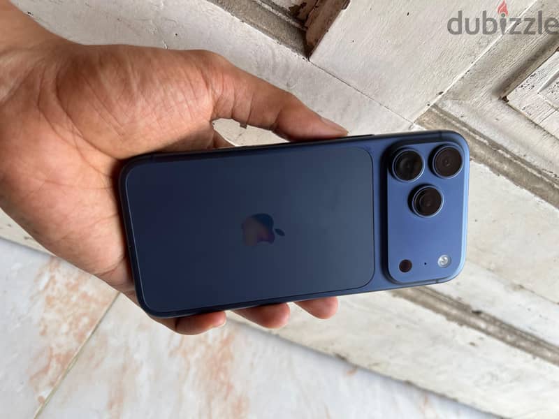 iPhone 17 Pro Max-Arabic version 100%Btry-5 month Apple warranty 5