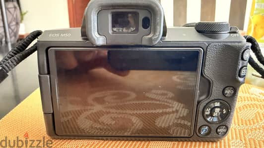 Canon EOS M50 Mirrorless Camera with 15-45mm Lens