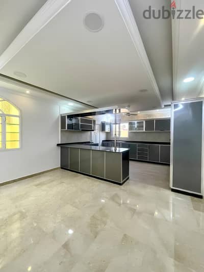 Villa for rent in almawaleh north SR-SM-1822
