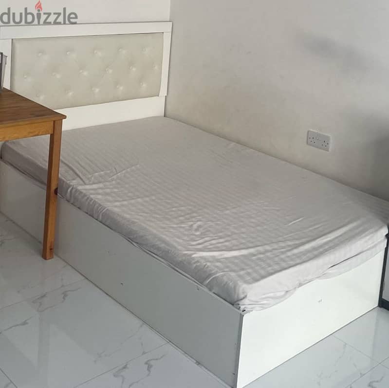 Single bed frame 120x200 1