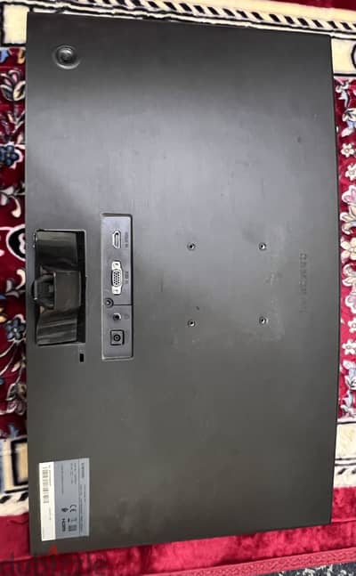 للبيع شاشه سامسونج 27 إنش  منحنيه ، قابل للتفاوض