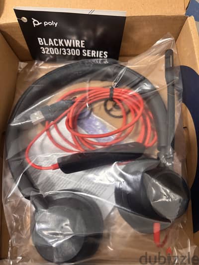 Poly black wire 3320 head set
