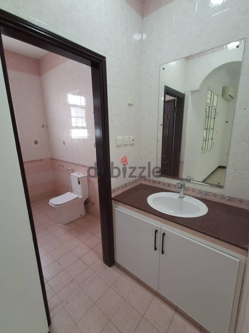 Ghubrah North Prime Location Villa 4 Bedrooms For Rent 2