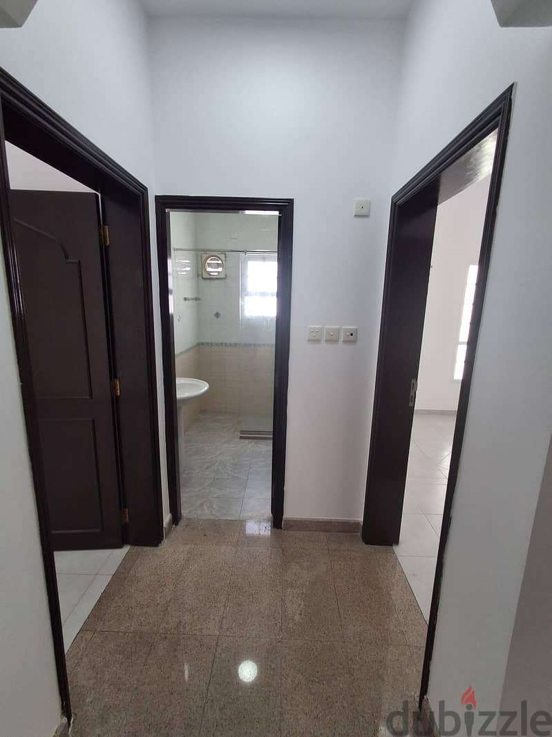 Ghubrah North Prime Location Villa 4 Bedrooms For Rent 12