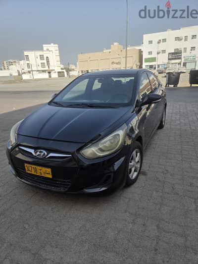 Hyundai Accent 2012