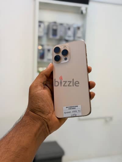 Apple - iPhone 16 Pro Max 256 GB - ايفون - Absolutely Good condition