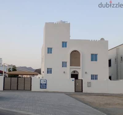 Villa 3 bedroom for rent in Al Amrat- فيلا ٣ غرف للإيجار في العامرات