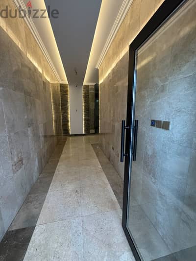 2BHK  3 toilets-wifi in Bawshar-Al Ameen mosqueغرفتين ومجلس 3 حمامات- انترنت جانب مسجد الامين بوشر