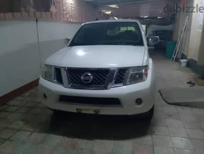Nissan Pathfinder 2010