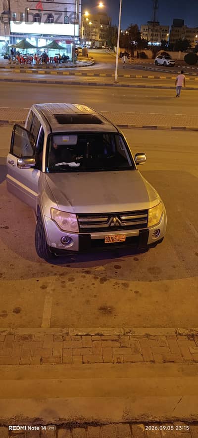 Mitsubishi Pajero Full options 4x4 Cruiser power full family used 2008