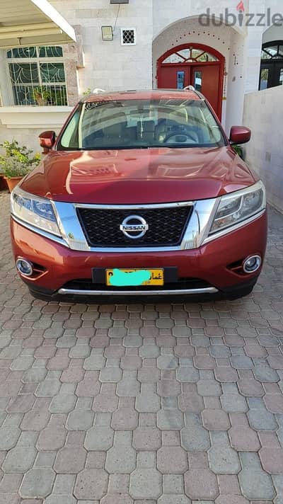 Nissan Pathfinder 2017 Model for sale expat leaving