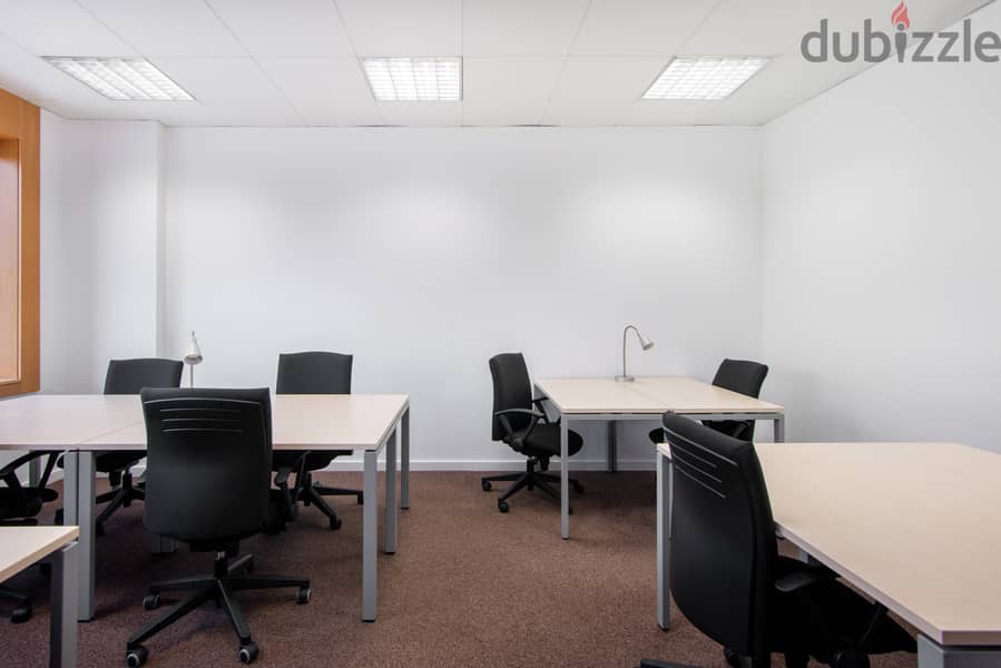 Private office space for 4 persons in Muscat, Pearl Square 1