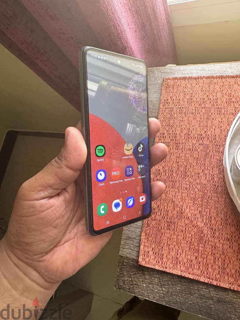 Samsung A52 5G Ram 8GB + 8 GB expandable 256 memory 2