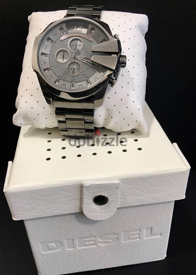 Diesel mega chef chronograph model DZ4282 1