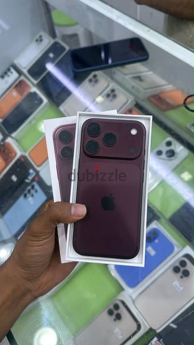 IPhone 18 pro 512GB battery 100% 1 week used amazing condition
