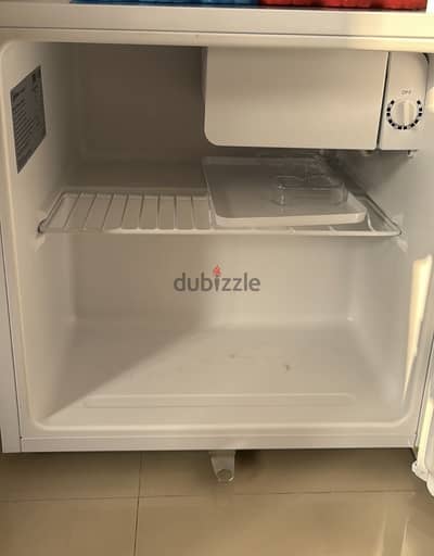 Brand new Midea mini fridge 45L ثلاجه ميديا صغيره