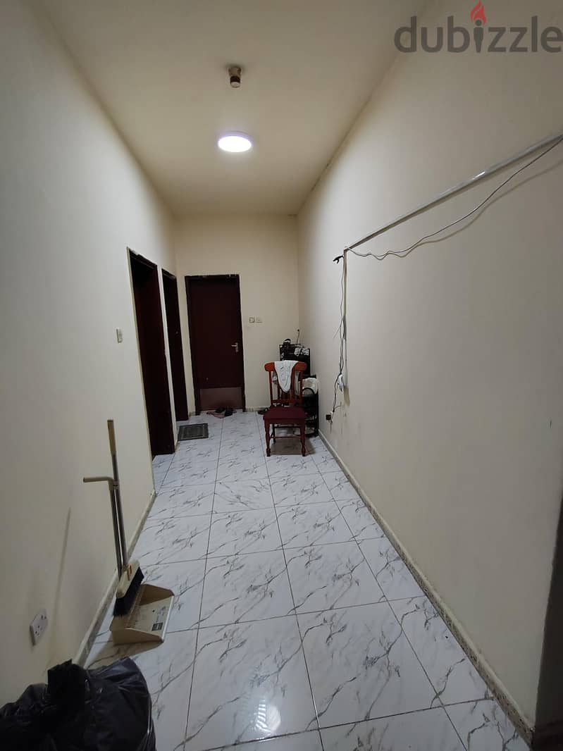 bed space available al khuwair 33 2