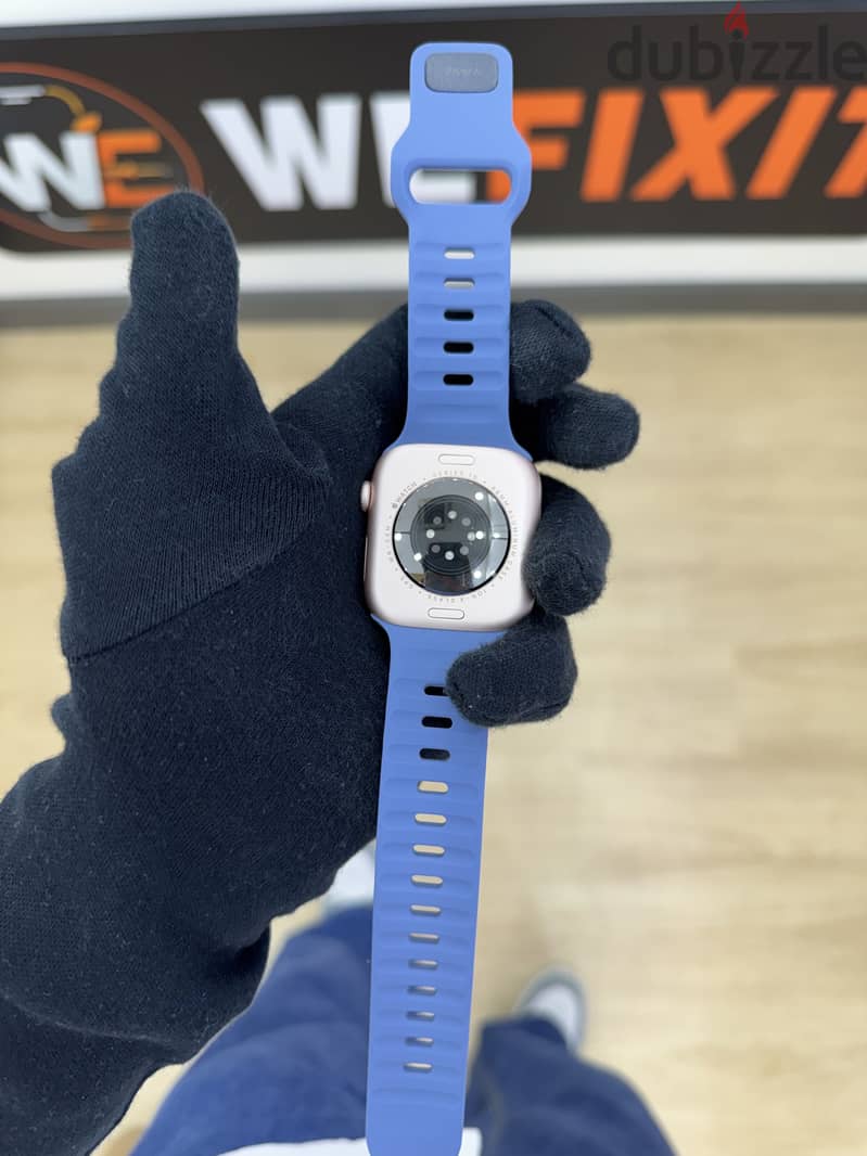 Used Apple - watch series 10 46 mm , Excellent condition 10