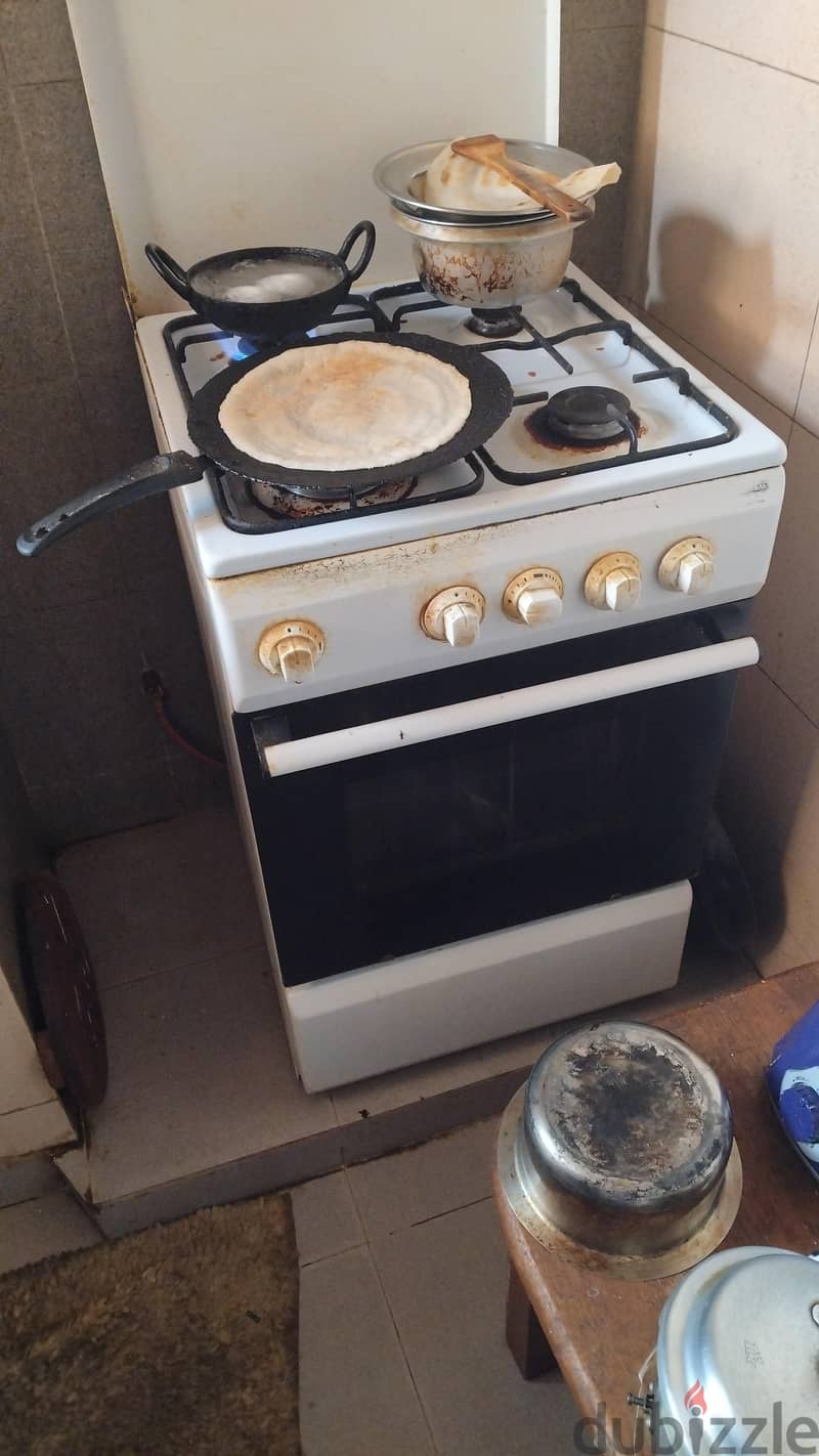 cooking range and cylinder 1